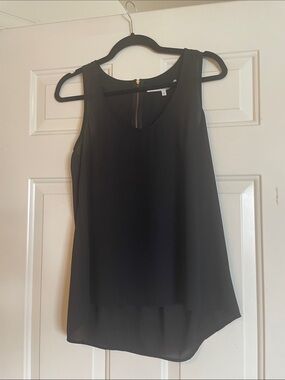 Collective Concepts Black Sleeveless V-Neck Tank